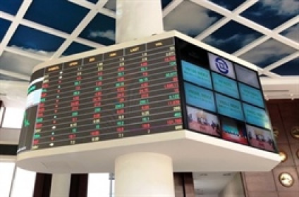 VN-Index hồi phục điểm số nhưng thanh khoản đi xuống trong tháng 5