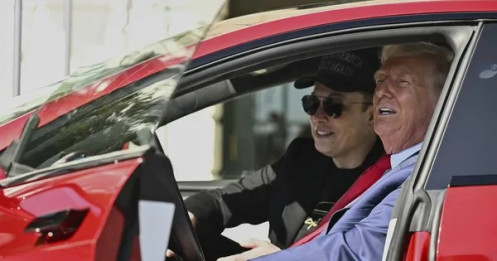 Người Nga châm biếm cuộc khẩu chiến giữa Tổng thống Trump và tỷ phú Elon Musk