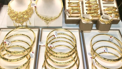 Thay đổi phương thức quản lý, không để vàng là "cuộc chơi" của số ít