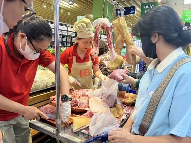 Vàng thau lẫn lộn giữa hàng thật, hàng giả ảnh 2