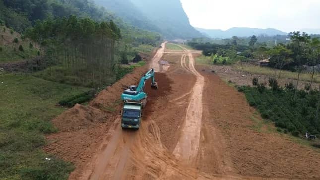 Nhiều bộ ngành, địa phương giải ngân đầu tư công kiểu rùa bò ảnh 1