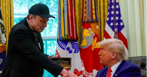 Tổng thống Mỹ Trump có thể gặp rủi ro chính trị nếu không chịu hàn gắn với tỷ phú Elon Musk