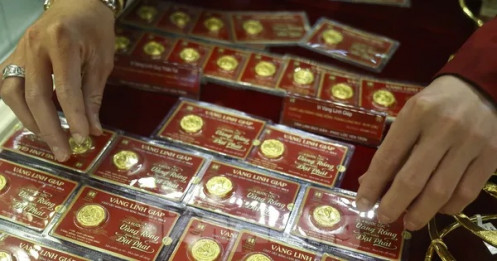 Người mua vàng lỗ nặng