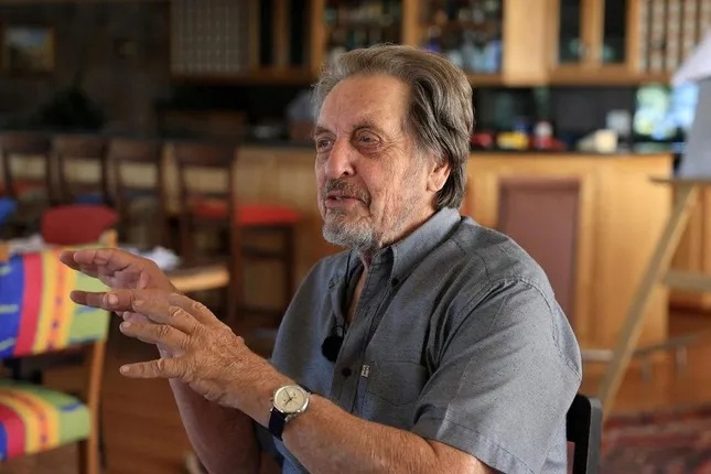 Cha của tỷ phú Elon Musk thừa nhận con trai 'phạm sai lầm' khi chọc giận Tổng thống Trump