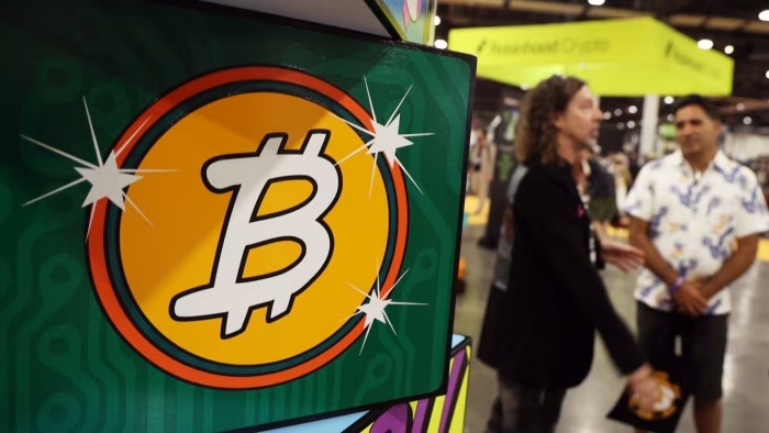 Một tập đoàn Nhật Bản muốn chi 5.4 tỷ USD mua Bitcoin, có Eric Trump làm cố vấn, cổ phiếu tăng hơn 8,800%