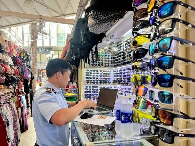 Nhiều doanh nghiệp rơi vào tình trạng 'chết không chôn được'