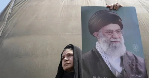 Tình báo Israel tuồn vũ khí vào Iran trước khi ra đòn tấn công tàn khốc