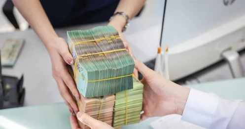 Dự báo rủi ro nợ xấu tiếp tục tăng mạnh