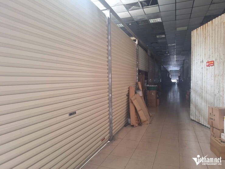 Cả trăm gian hàng ở Bắc Ninh đóng cửa, tiểu thương thừa nhận điều còn thiếu