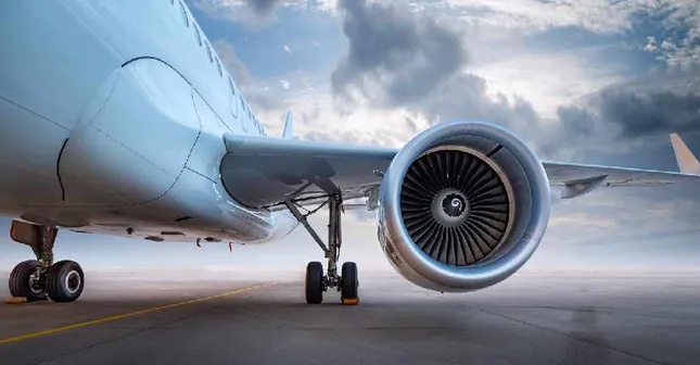 Hàng loạt hãng hàng không chuyển hướng sau khi Israel mở cuộc tấn công Iran ảnh 1