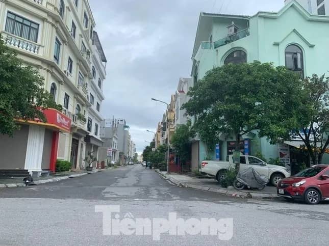 Khởi tố bị can, khám xét nhà riêng cựu Phó Chủ tịch UBND tỉnh Thanh Hóa ảnh 1