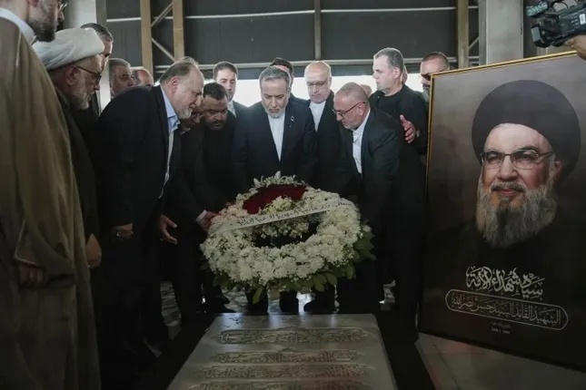 Iran bị tấn công, vì sao các đồng minh 'Trục kháng chiến' không phản ứng?