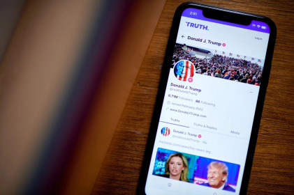 Công ty Truth Social của Trump nộp đơn đăng ký ETF Bitcoin – Ethereum