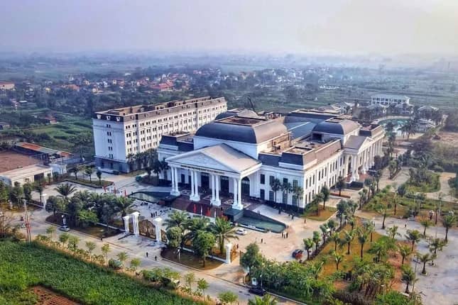 Vĩnh Phúc sẽ điều chỉnh, thu hồi giấy phép xây dựng 2 dự án vi phạm Luật Đê điều