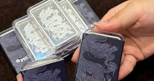 Giá bạc bùng nổ, mức tăng gần gấp đôi giá vàng trong quý 2/2025