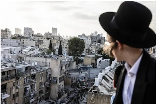 Iran sắp cạn tên lửa trong cuộc đọ sức với Israel