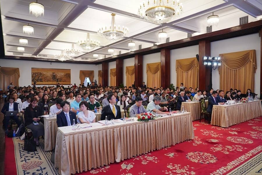Những cổ phiếu “quốc dân”