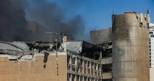 Iran tấn công trung tâm tình báo gần bệnh viện Israel, quân đội Israel dồn toàn lực đáp trả