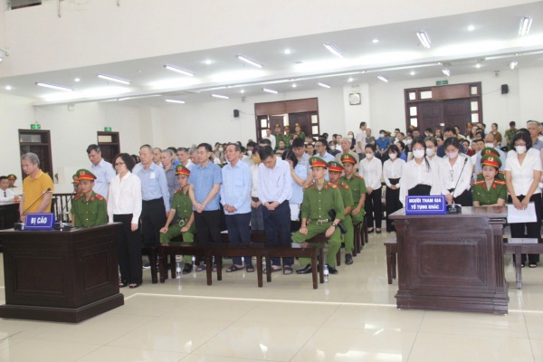 Cựu Chủ tịch FLC Trịnh Văn Quyết được đề nghị giảm án còn từ 13 đến 14 năm tù
