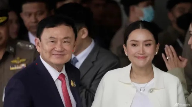 Thủ tướng Thái Lan Paetongtarn đối mặt với áp lực từ chức ảnh 1