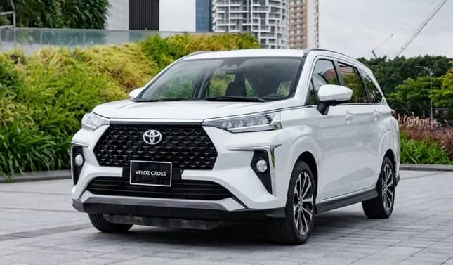MPV cỡ nhỏ đua nhau giảm giá ảnh 2