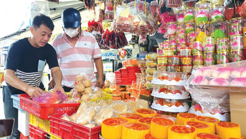 Hộ kinh doanh cá thể trước cuộc 'lột xác thuế vụ'