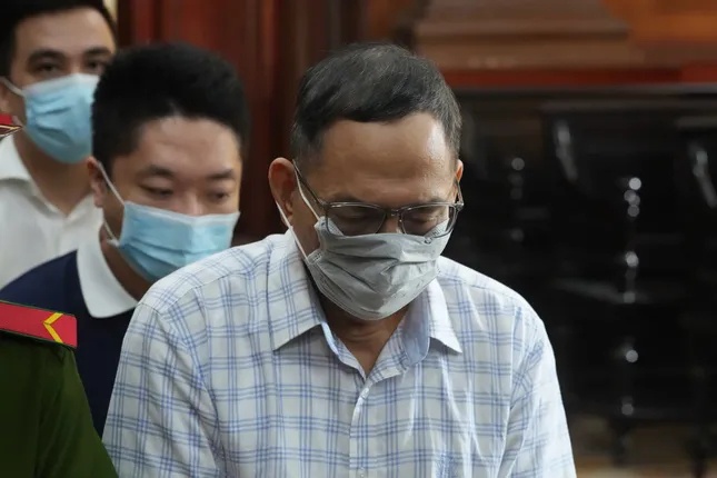 Cựu Giám đốc Trung tâm Lý lịch tư pháp quốc gia khai nhận hối lộ vì bị lừa đảo, đang nợ số tiền 20 tỷ đồng