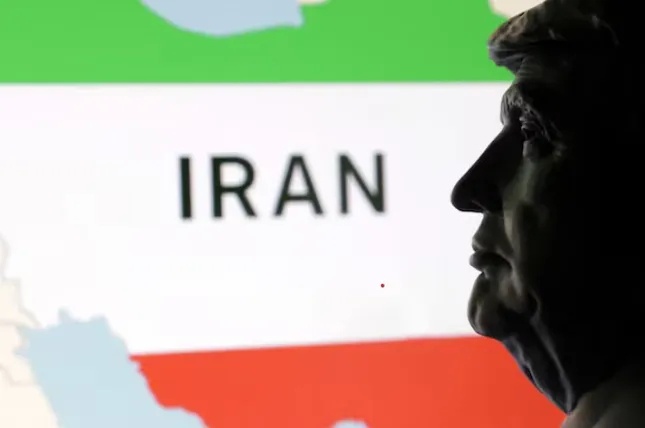 Nhiều dấu hỏi bủa vây ông Trump sau nước cờ bất ngờ với Israel – Iran ảnh 1