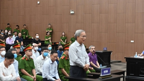 Cựu Bí thư Tỉnh ủy nhận 2 tỷ đồng của Hậu "pháo" khi gia đình gặp... vận hạn lớn