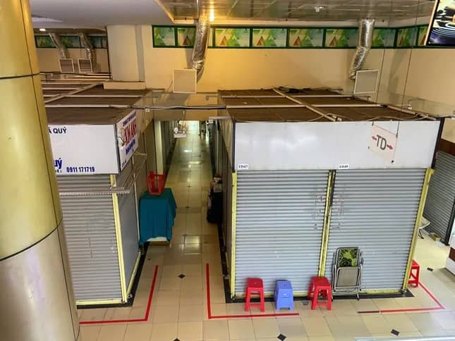 Loạt tiểu thương đóng cửa không nằm ở quy định thuế, 'điểm then chốt' là gì?