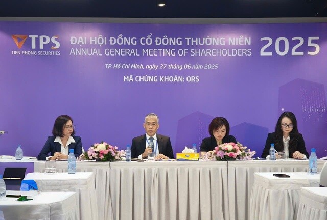 ĐHĐCĐ Chứng khoán Tiên Phong: Tăng vốn thêm 3,500 tỷ đồng thông qua phát hành cổ phiếu riêng lẻ