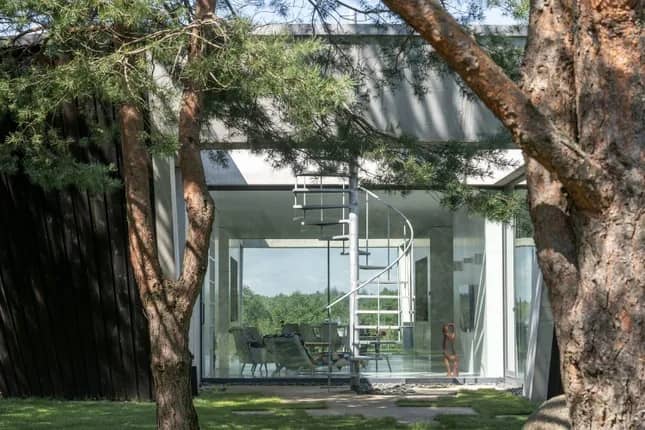 Biệt thự có hình khối như tác phẩm điêu khắc giữa thiên nhiên ảnh 12