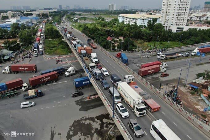 Doanh nghiệp vận tải "lao đao" vì chậm phát hiện phạt nguội