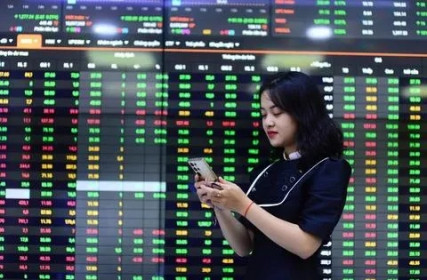 Tiền vào chứng khoán tăng vọt sau thỏa thuận thuế quan mới Mỹ - Việt