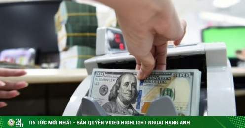 Giá USD tăng kịch trần