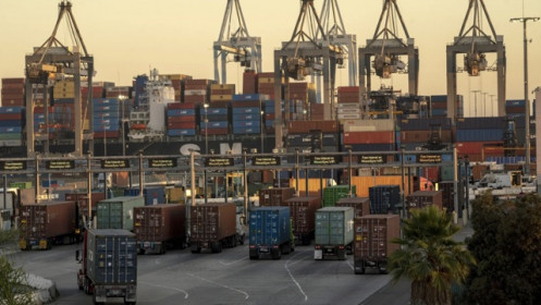 Thu thuế quan của Mỹ tăng gấp 4 lần