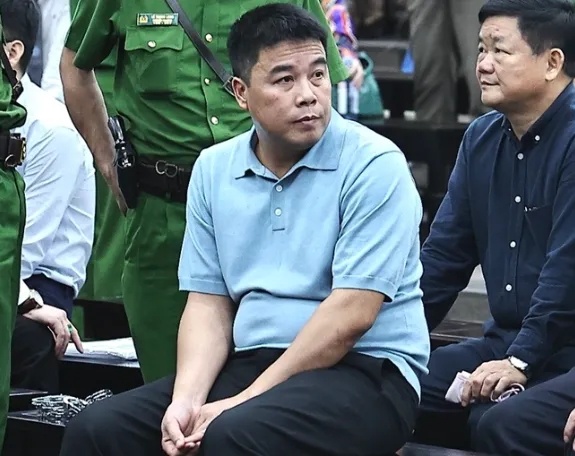 Đang tuyên án cựu Bí thư Vĩnh Phúc Hoàng Thị Thúy Lan cùng 40 bị cáo trong vụ Phúc Sơn