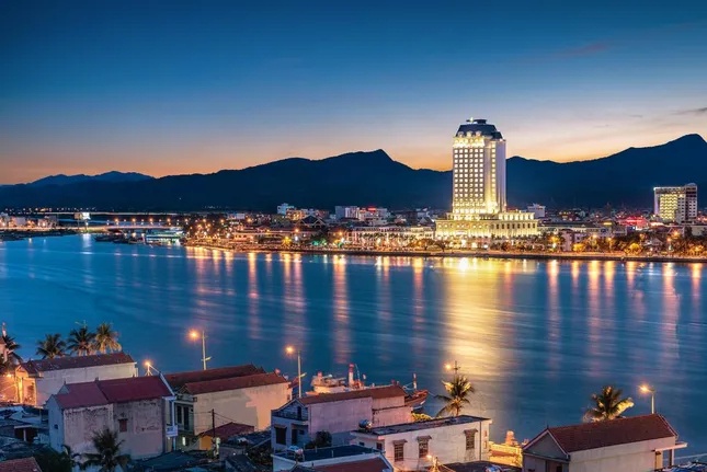 Quảng Trị: Tăng trưởng kinh tế 7,48% sau hợp nhất