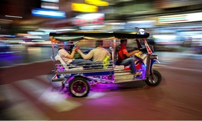 Từ bất ổn chính trị, thuế quan cho tới du lịch, khủng hoảng bủa vây kinh tế Thái Lan