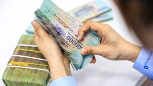 Gỡ "phanh" tín dụng, mở cuộc đua bình đẳng cho các ngân hàng