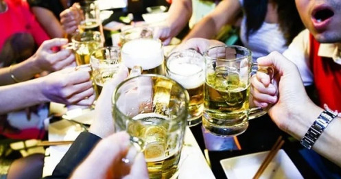 Đề xuất bỏ quy định tạo gánh nặng cho doanh nghiệp rượu, thuốc lá