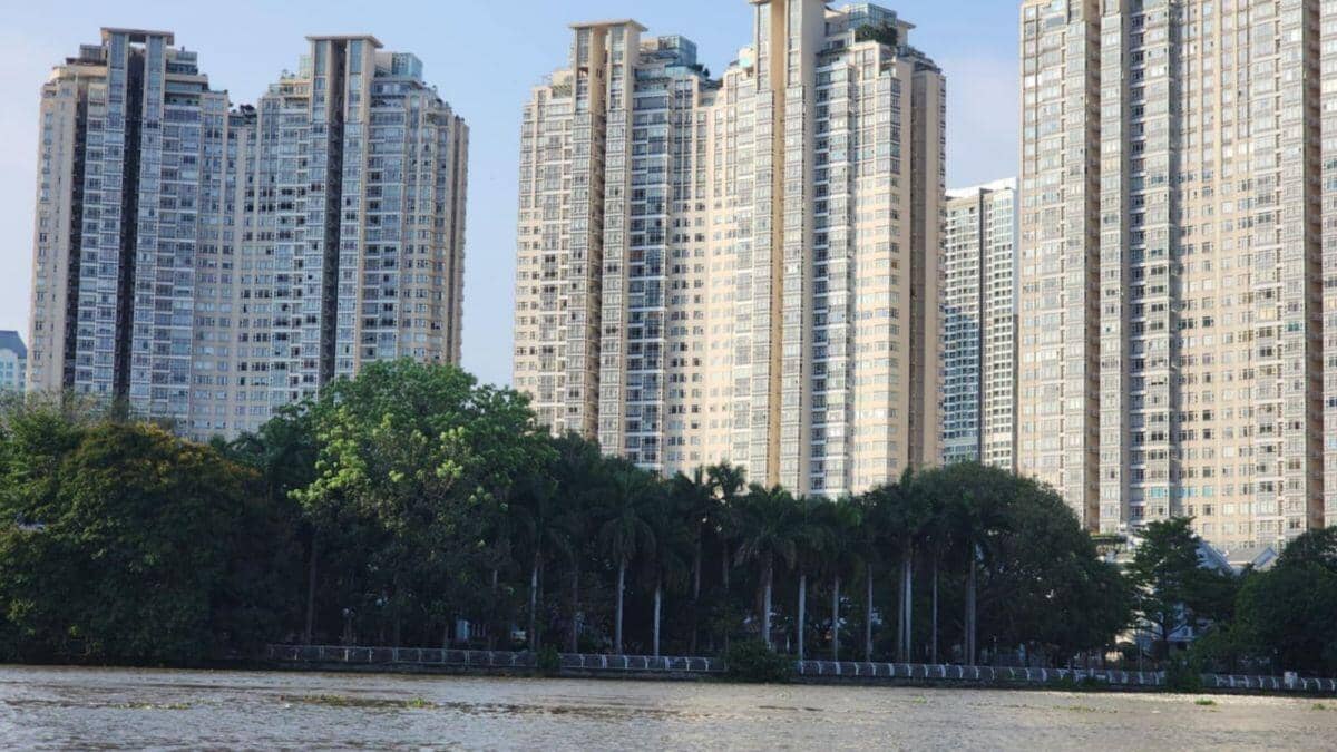 Lực cầu mua nhà cao, nhà đầu tư không vội