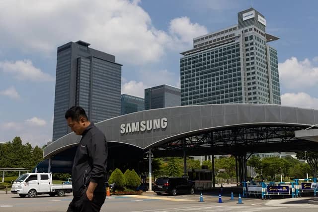 Khủng hoảng Samsung: Lợi nhuận sụt 56%, thua đau SK Hynix trong cuộc chiến chip AI, nhân viên rời đi