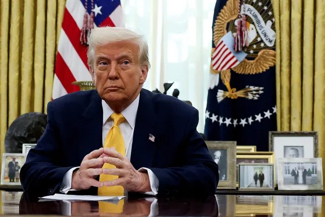 Nhiều quốc gia nhận được thư thông báo về mức thuế mới từ Tổng thống Mỹ Donald Trump ảnh 1