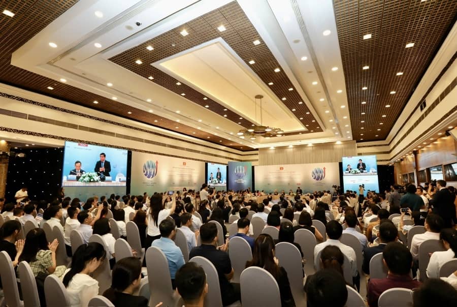 Phó Thủ tướng Nguyễn Chí Dũng nêu các giải pháp hóa giải khó khăn, hướng tới mục tiêu tăng trưởng “hai con số”