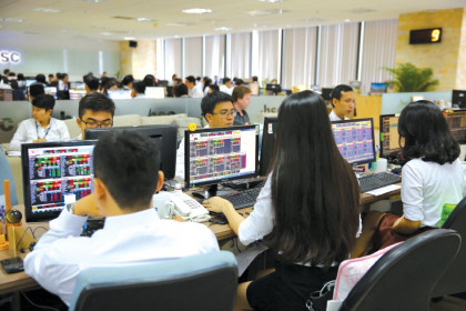 Đua tăng vốn, công ty chứng khoán đón đầu cơ hội kinh doanh mới?