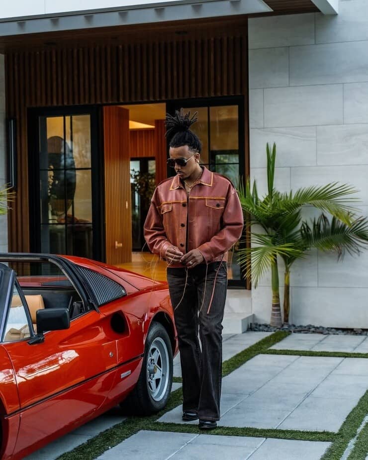 Phong cách nghỉ dưỡng của Messi và dàn sao bóng đá