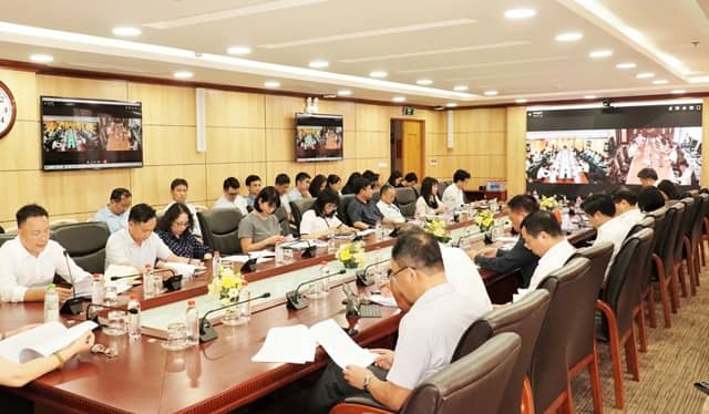 UBCKNN đề xuất cắt giảm, đơn giản hóa 72 thủ tục hành chính, 33 điều kiện kinh doanh trong lĩnh vực chứng khoán