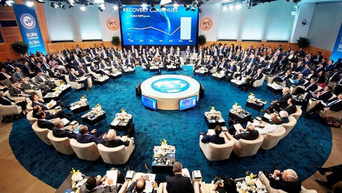 IMF cảnh báo bất ổn kinh tế toàn cầu