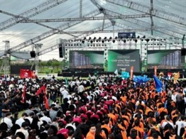Trung tâm giao dịch bất động sản, quyền sử dụng đất có làm môi giới mất việc?